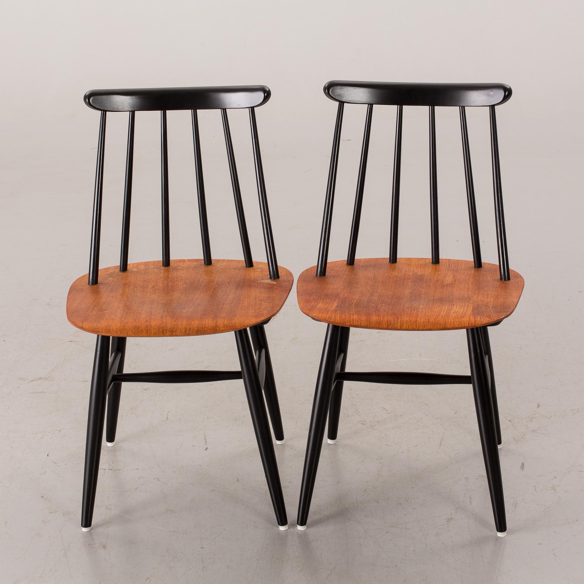 STOLAR 2 st, "Fanett", Ilmari Tapiovaara, Edsbyverken, 1900-talets mitt.