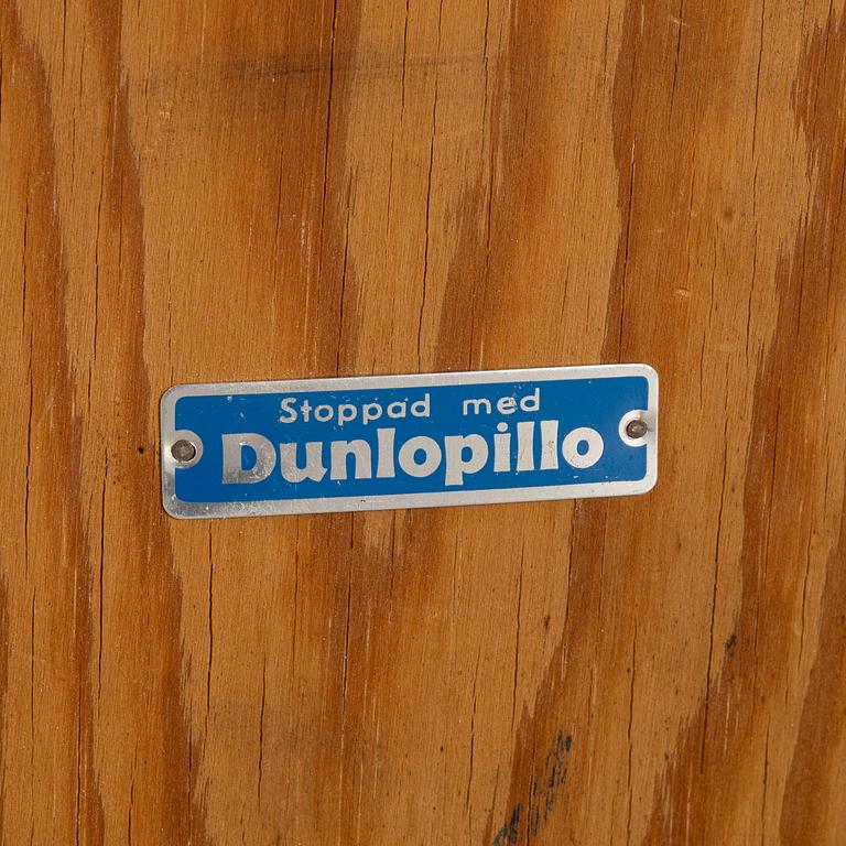 Carl Malmsten, matbord och stolar, 8 st, "Talavid", 1900-talets slut.