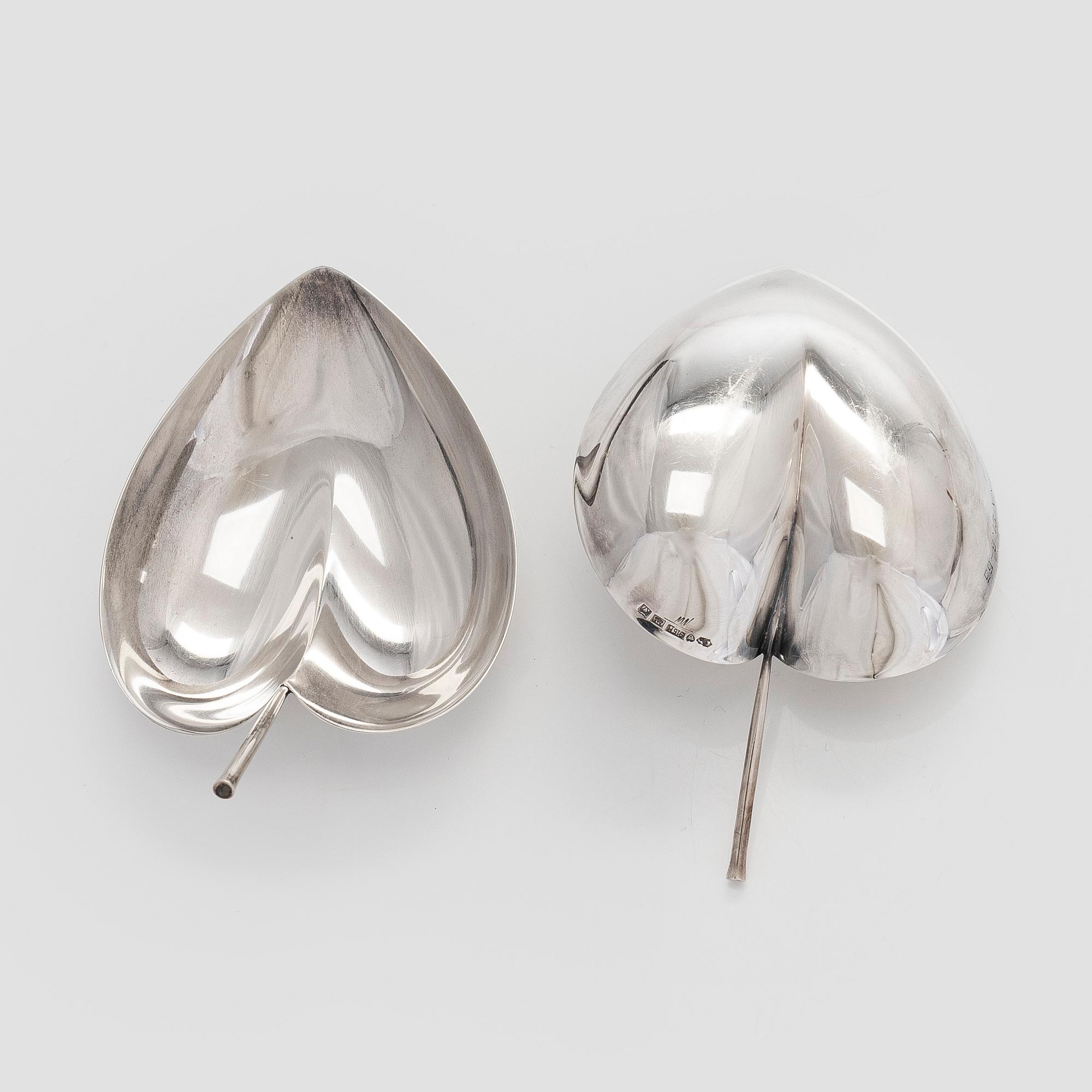 Tapio Wirkkala, skålar, 3 st, modeller TW 85 och TW 4, silver, Kultakeskus, Tavastehus 1963-64.