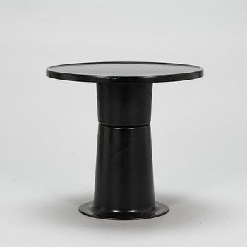 Yrjö Kukkapuro, fåtölj "Karusell" och bord "Saturnus" modell 659-55, Avarte, Finland.