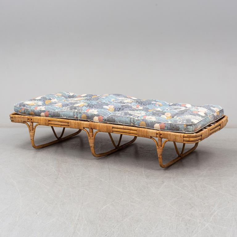 A late 20th Century rattan day bed.