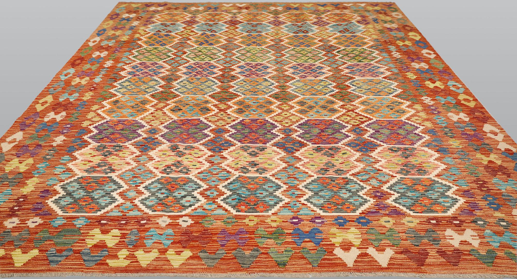 Matta, Kelim, ca 345 x 257 cm.