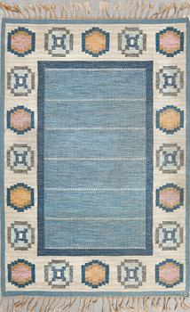 MATTA, rölakan, monogramsignerad IS, Ingegerd Silow, 1900-talets andra hälft. Ca 201 X 137 cm.