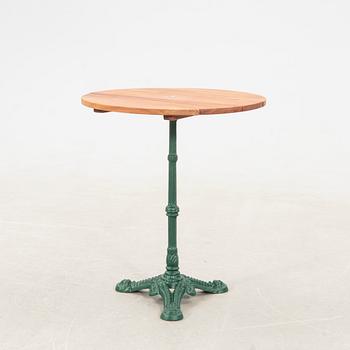 Garden table, second half of the 20th century.