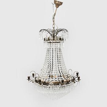 Kattokruunu, empire-tyyli, 1900-luvun puoliväli.