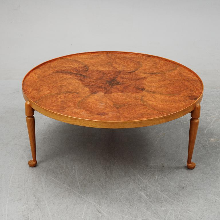 Josef Frank, a model 2139 coffee table, Firma Svenskt Tenn.