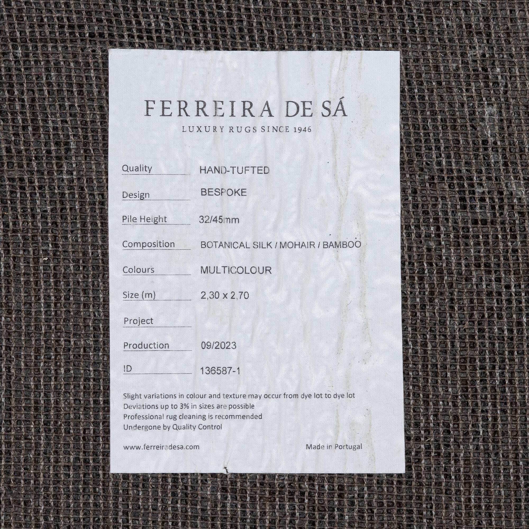 Denise Grünstein, matta "Folium", handtuftad, ca 270 x 230 cm, Ferreira de Sá, Portugal.