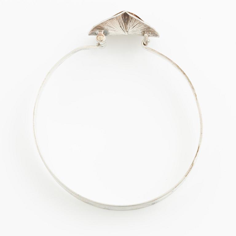 Theresia Hvorslev, bracelet, ring, pendant, earrings, 1 pair, sterling silver, chain, silver, Lidköping 1977, 1976, 1978 and 1973.