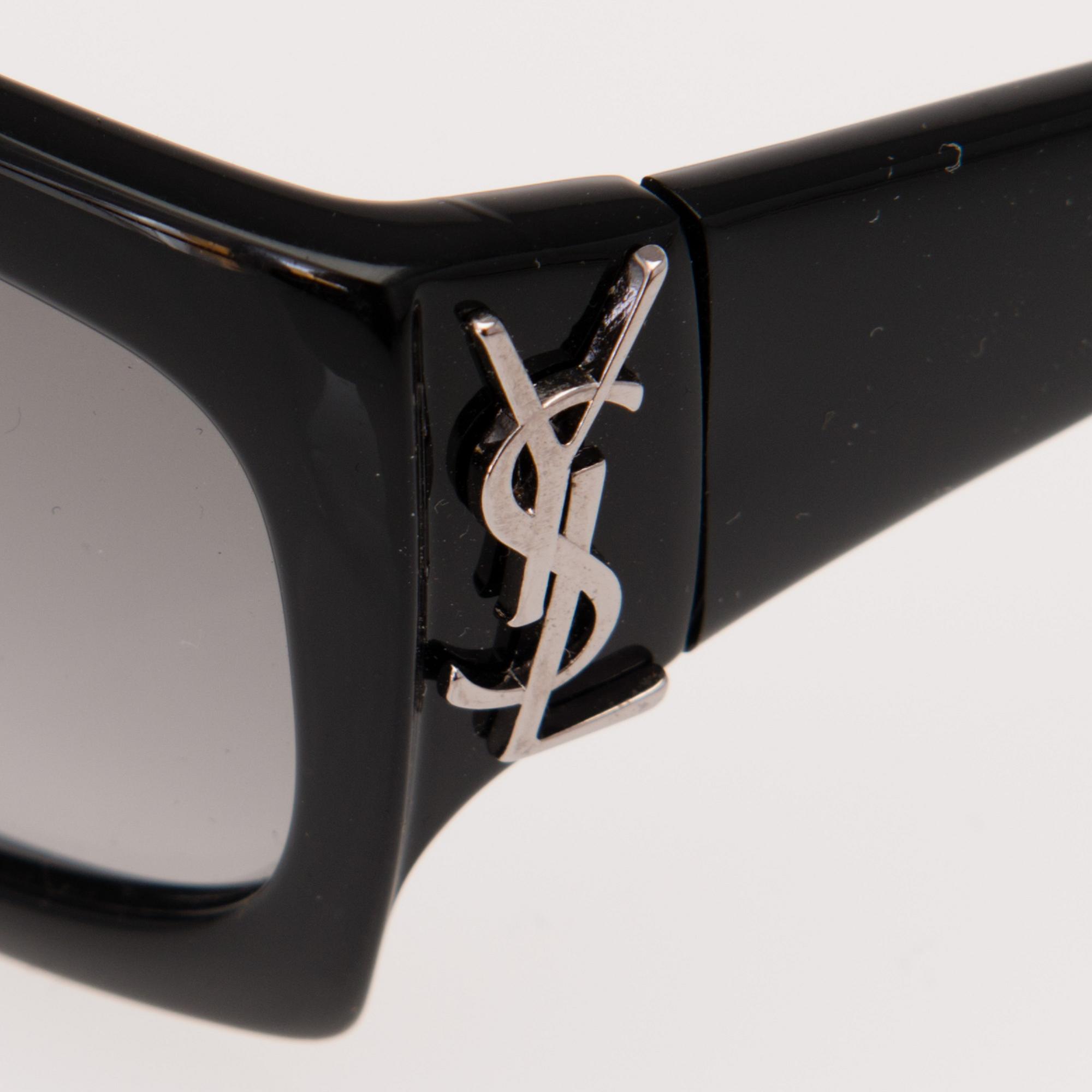 SUNGLASSES, model 6058.
