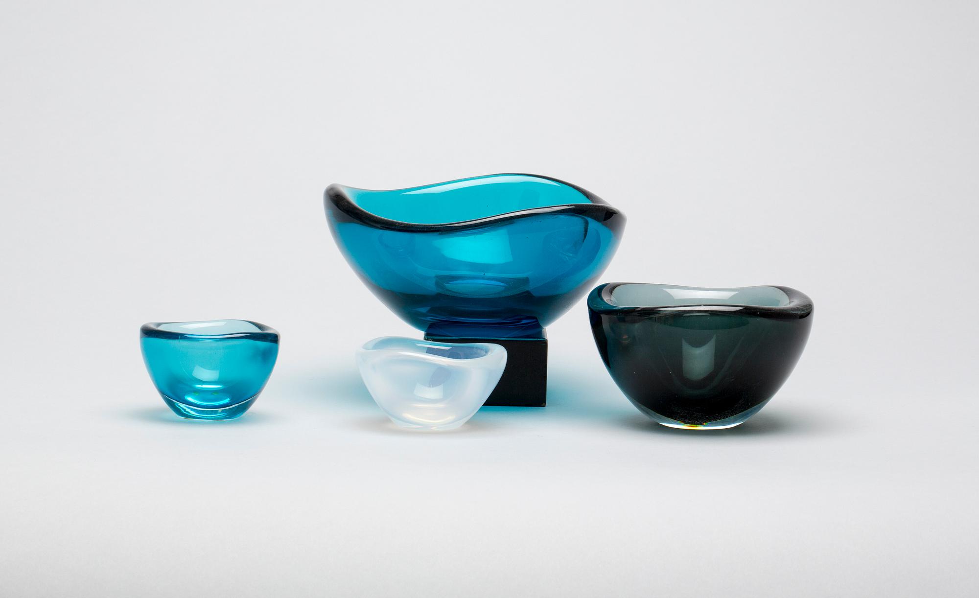 SKÅLAR, 4 st, glas, Sven Palmqvist, Orrefors, signerade.