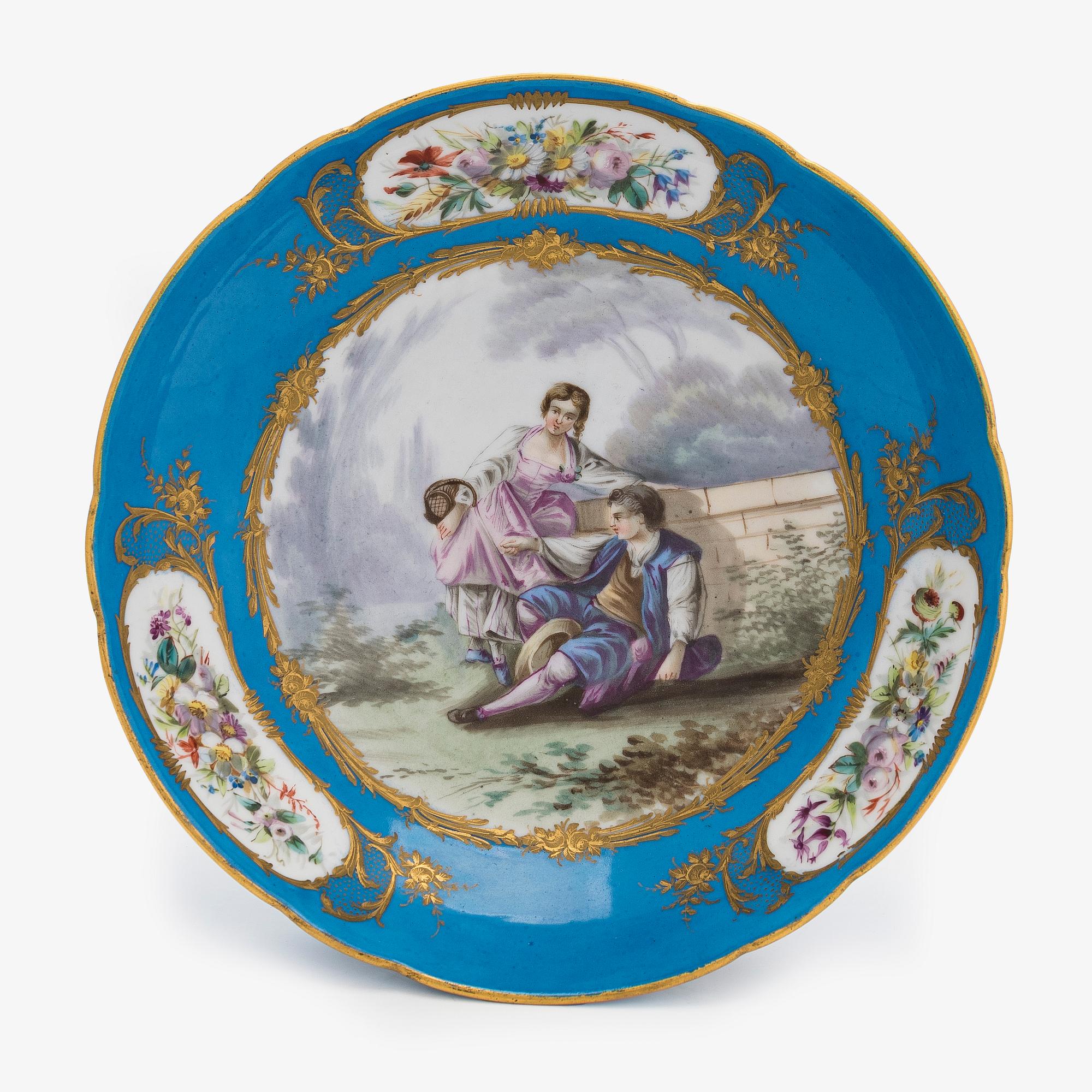A footed porcelain bowl, Sèvres-like mark, around 1900.