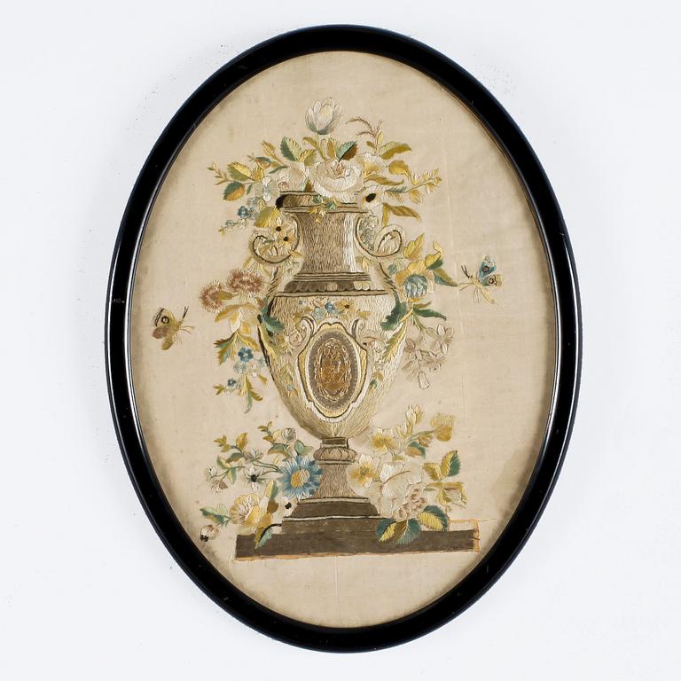 BRODERAD TAVLA, silke, 1800-talets början.