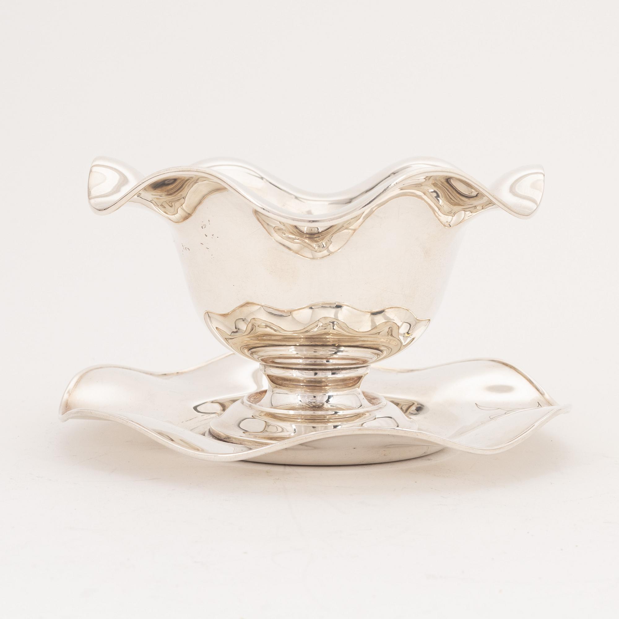 CG Hallberg, såsskål, silver, Stockholm 1935.