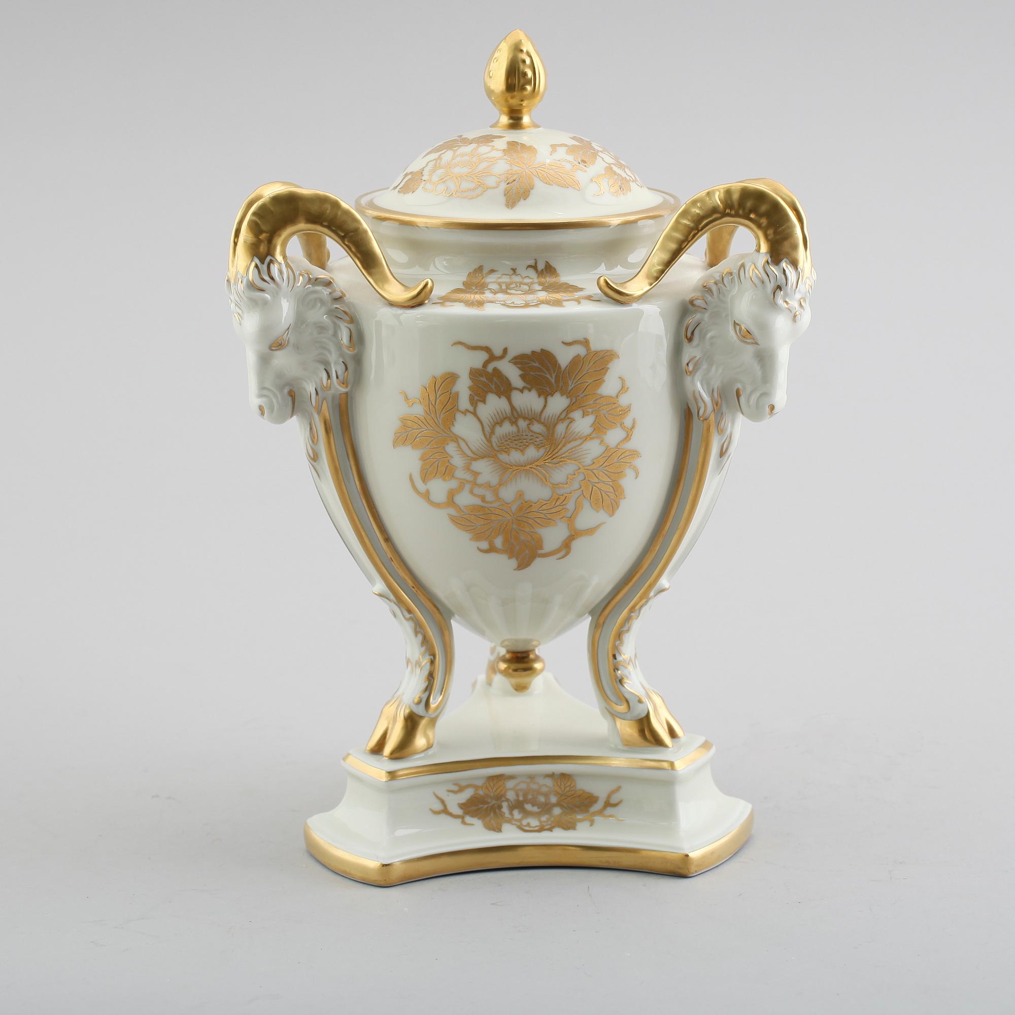 LOCKURNA, porslin, Rosenthal, 1900-talets mitt.