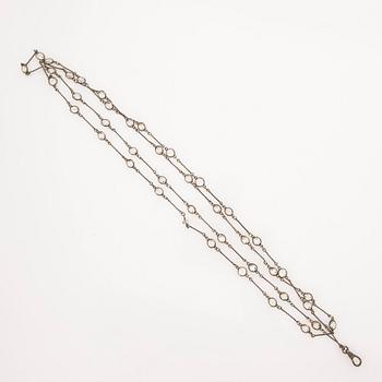 Necklace, silver with crystals.