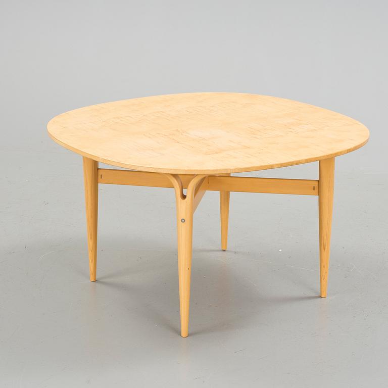 SOFFBORD, Bruno Mathsson / Piet Hein, Mathsson International.