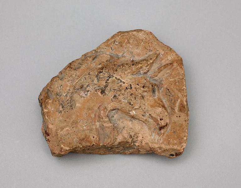 ARKITEKTURFRAGMENT, terracotta, romerskt/italienskt. Troligen forntida.