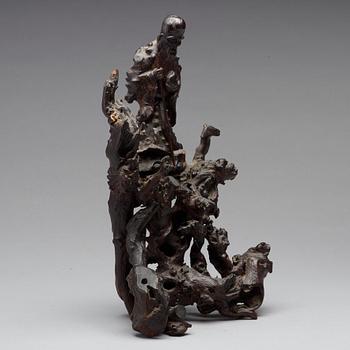 A Chinese root sculpture, Qing dynasty, 19th Century.