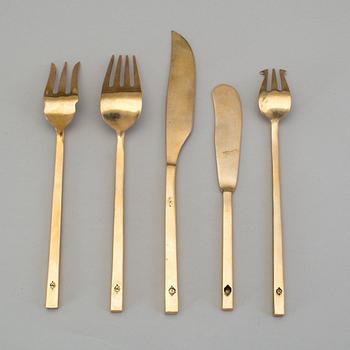 BESTICK, 67 stycken, mässing, 1900-talets andra hälft.