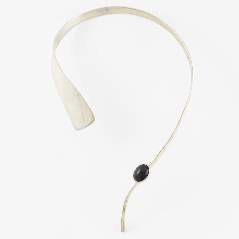 Staffan Hallberg, halscollier, silver.