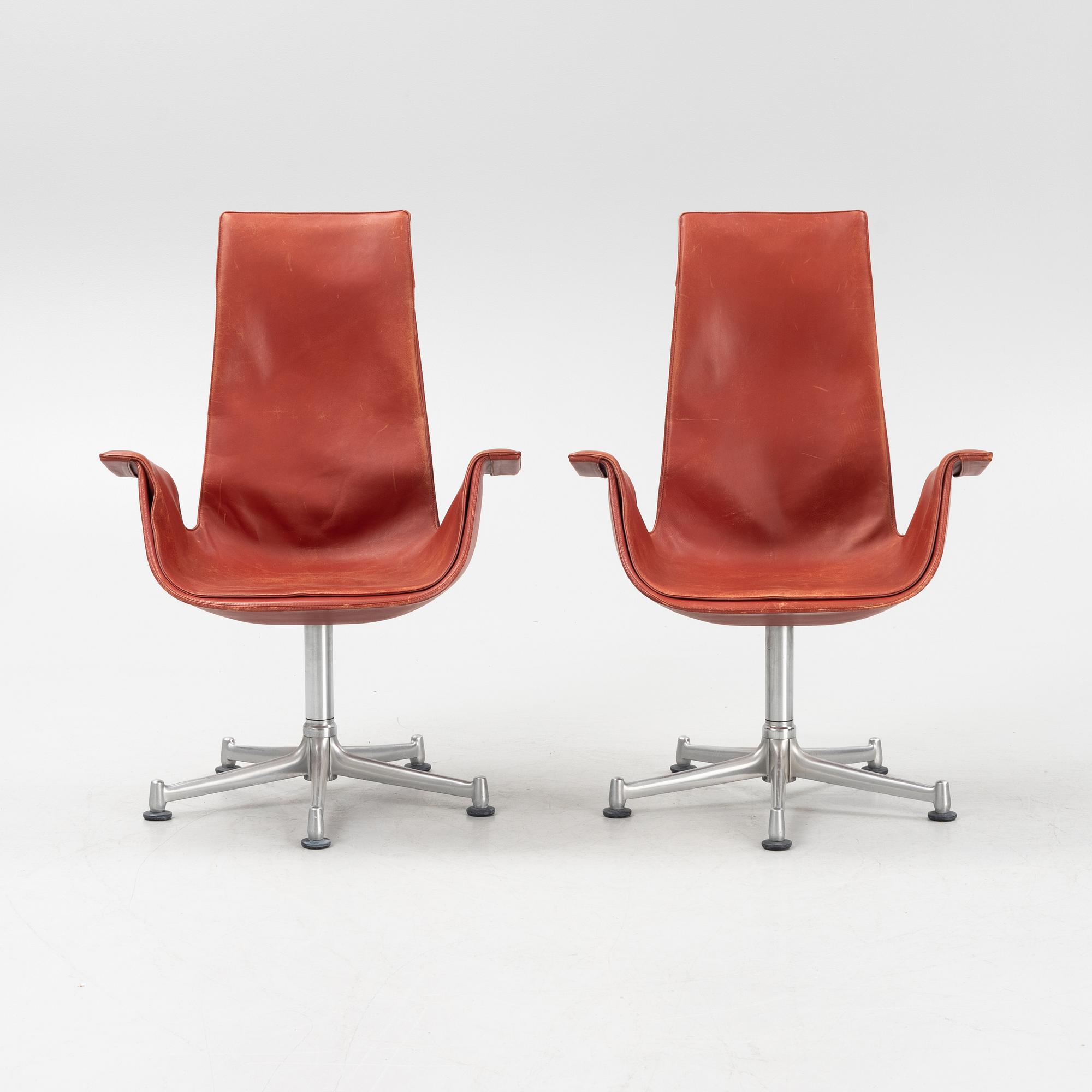 A pair of model FK 6725 armchairs by Fabricius & Kastholm for Kill International.