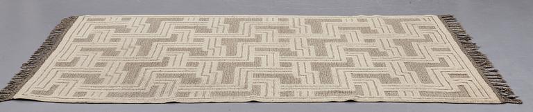 A CARPET, knotted pile in relief, ca 257,5-259 x 158,5-166 cm, Sweden the 1930's.