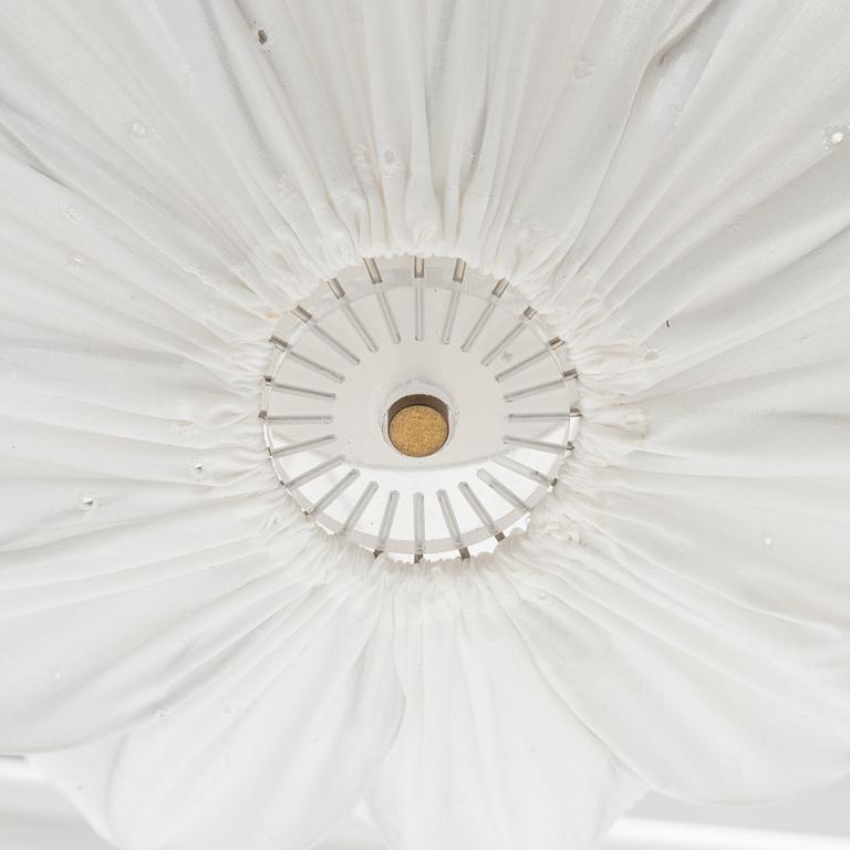 Tore Ahlsén, taklampa, "Pia-lampan", Gärsnäs.