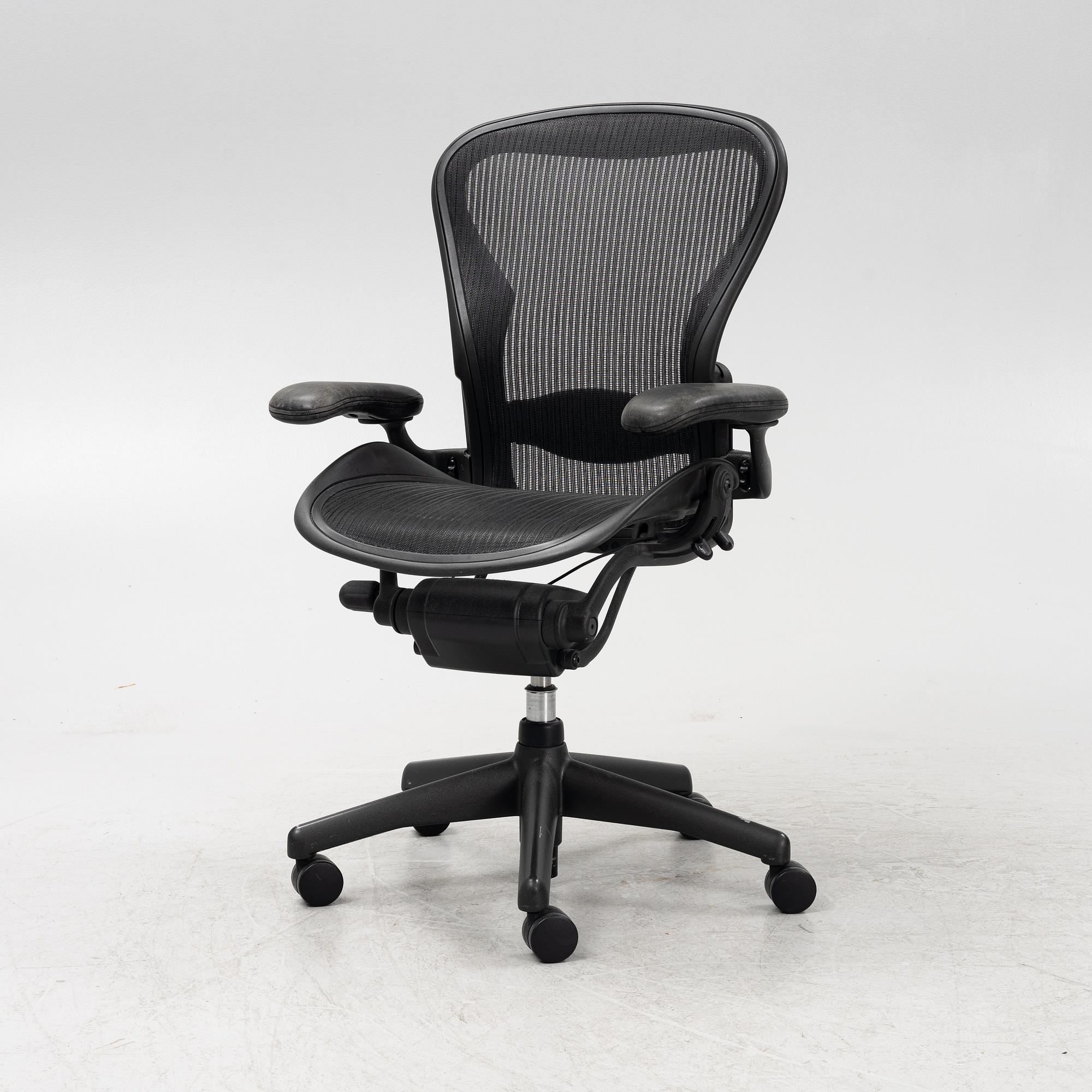 Don Chadwick och Bill Stumpf, skrivbordsstol, "Aeron", Herman Miller.