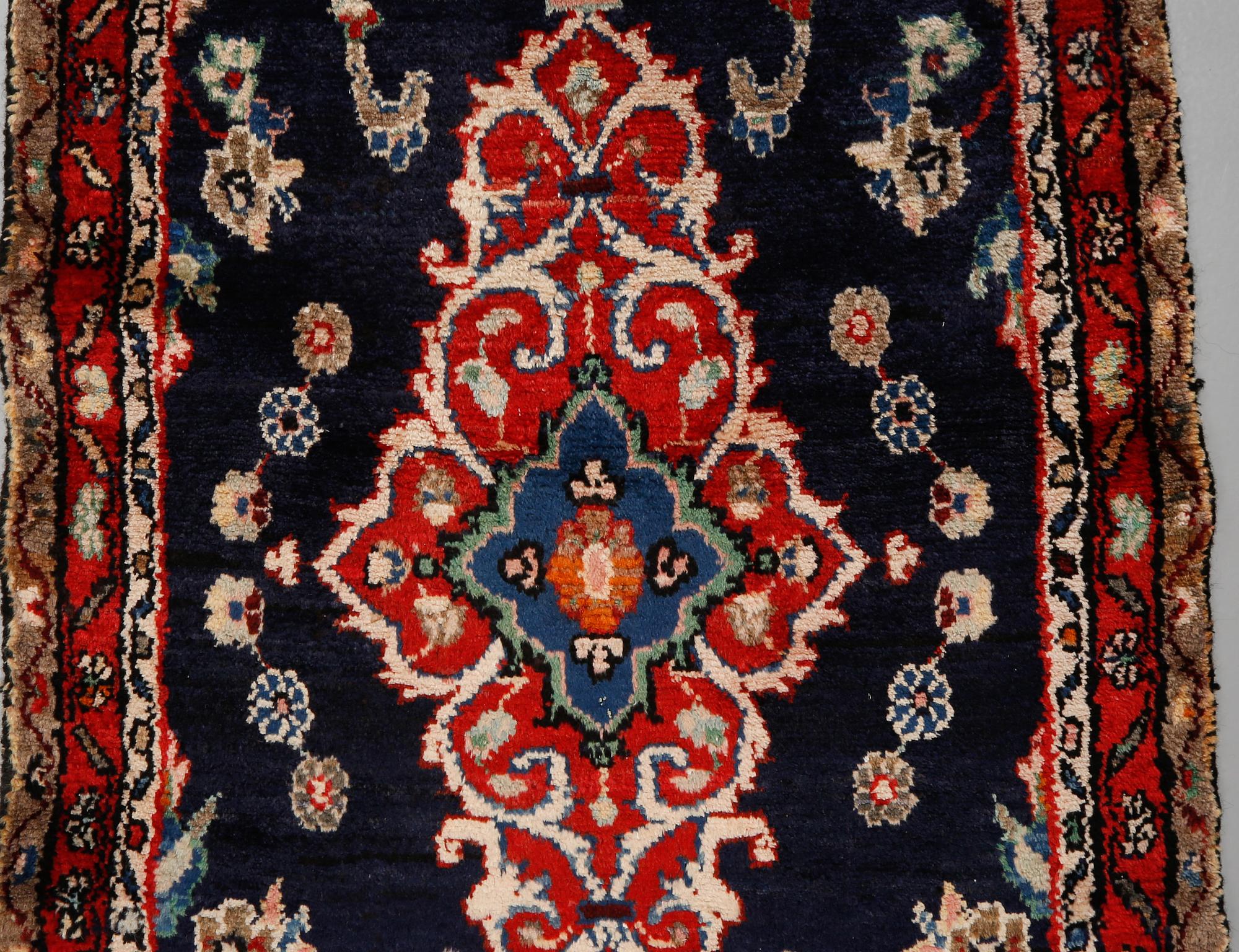 GALLERIMATTA, Hamadan, sent 1900-tal, 315x80 cm.