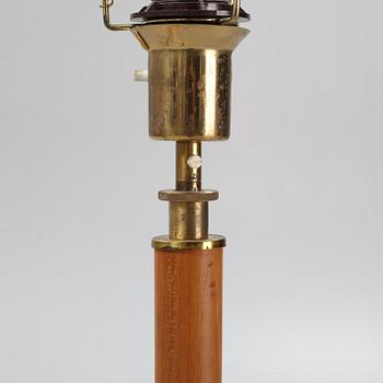 Golvlampor, ett par, HW armatur, 1900-talets andra hälft.