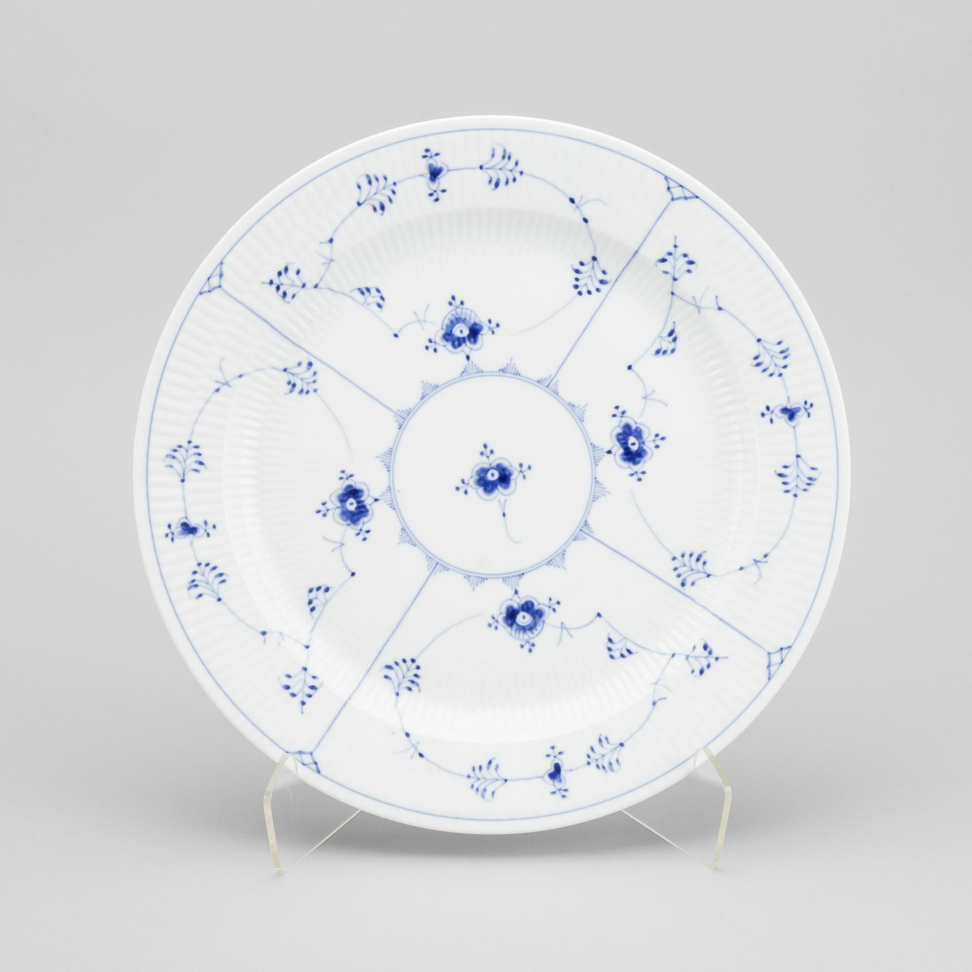 SERVISDELAR, 17 st, "Musselmalet" Royal Copenhagen, Danmark.