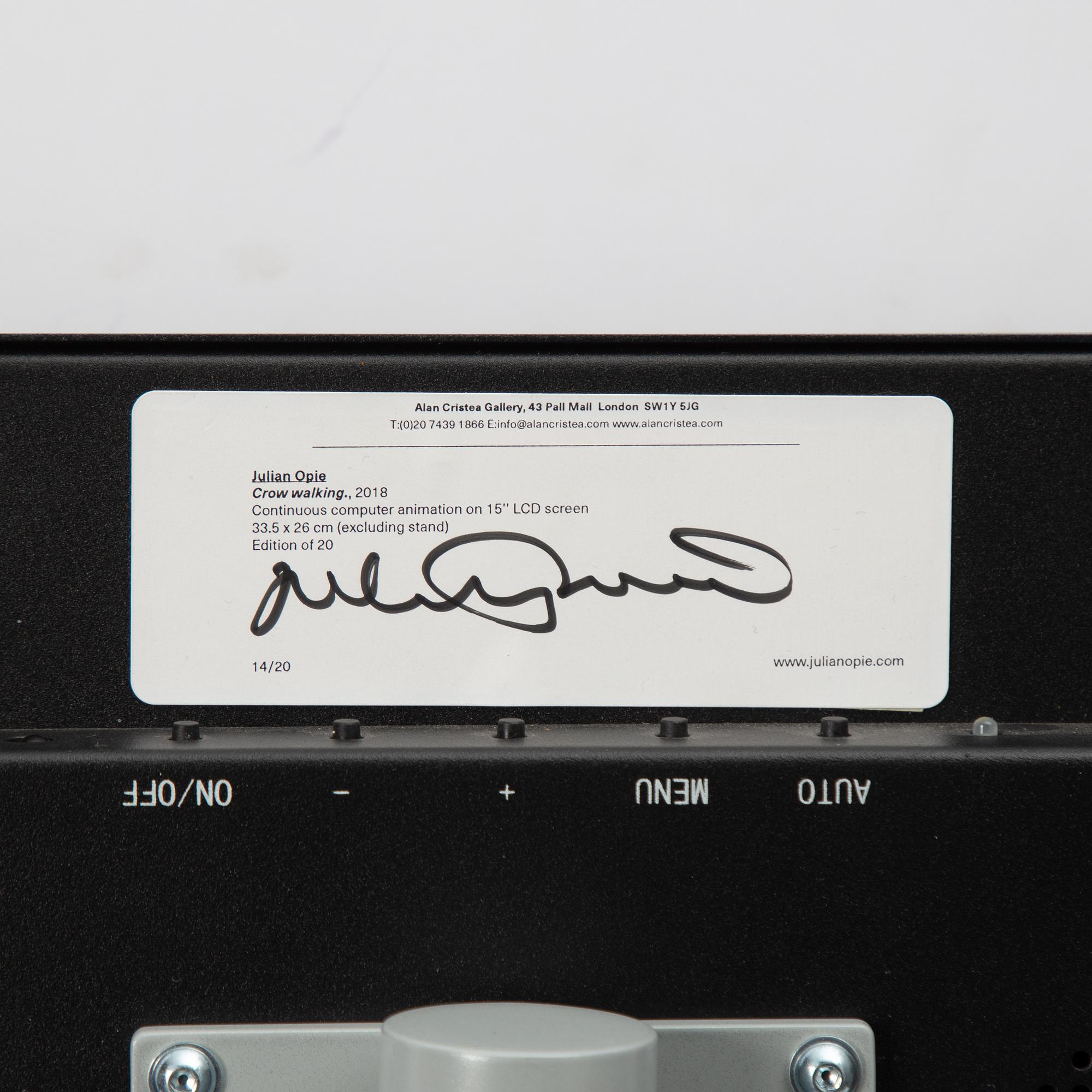 Julian Opie, "Crow walking", 2018.