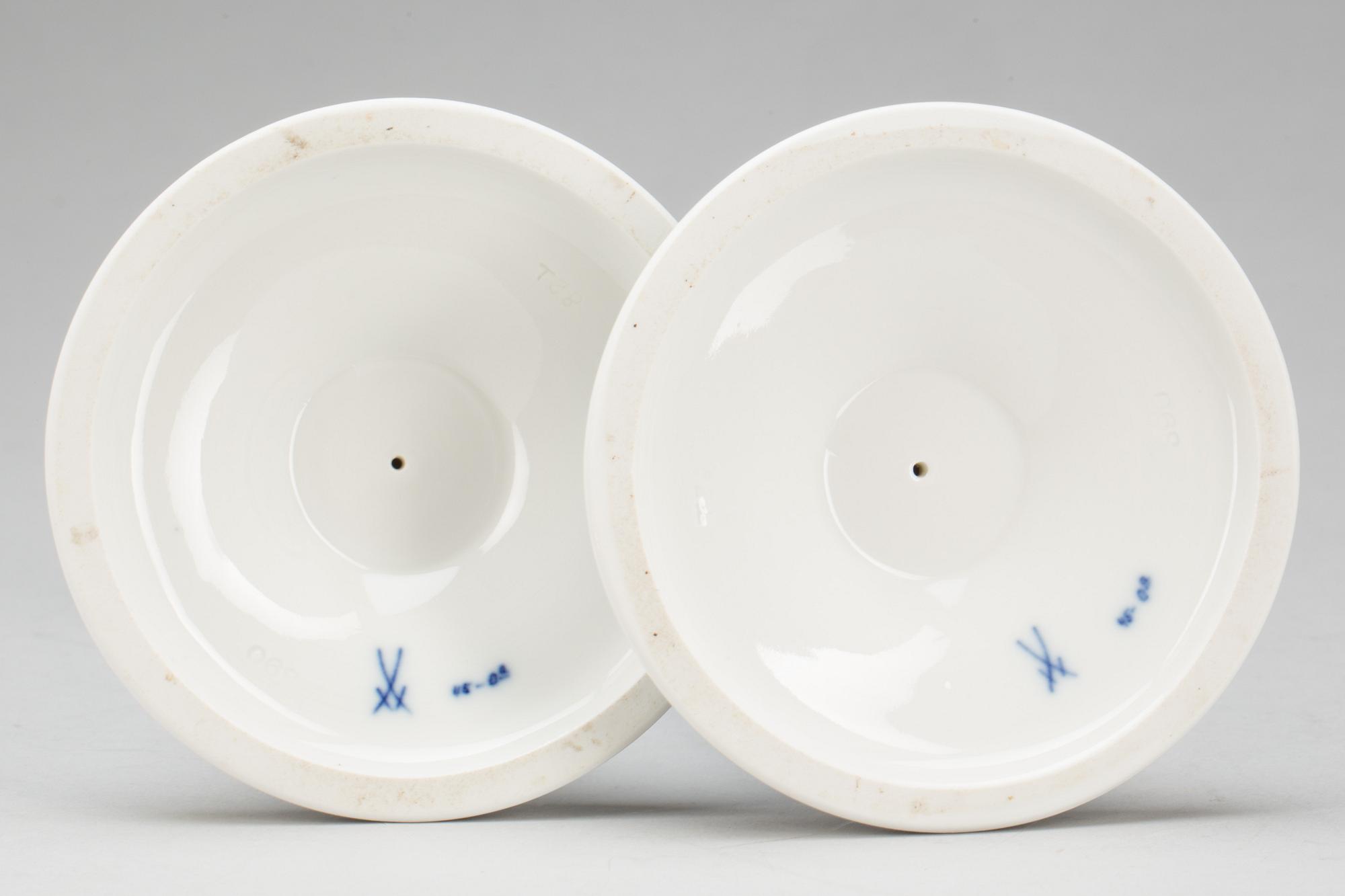 LJUSSTAKAR, ett par, porslin, Meissen.