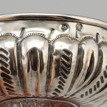 A Spanish silver tasse du vin, 20th century.