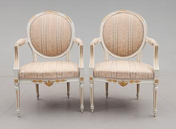 KARMSTOLAR, 1 par, gustaviansk stil, 1900-talets första hälft.