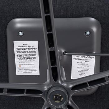 Iskos-Berlin, a 'Fiber' swivel office chair, Muuto.