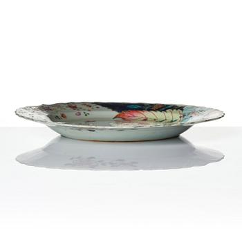 A set of three famille rose 'tobacco leaf' plates, Qing dynasty, Qianlong (1736-95).