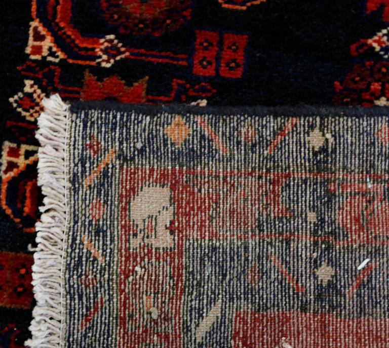 MATTA, Hamadan. 308 x 114 cm.