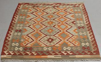 Matto, kilim, ca 192 x 125 cm.