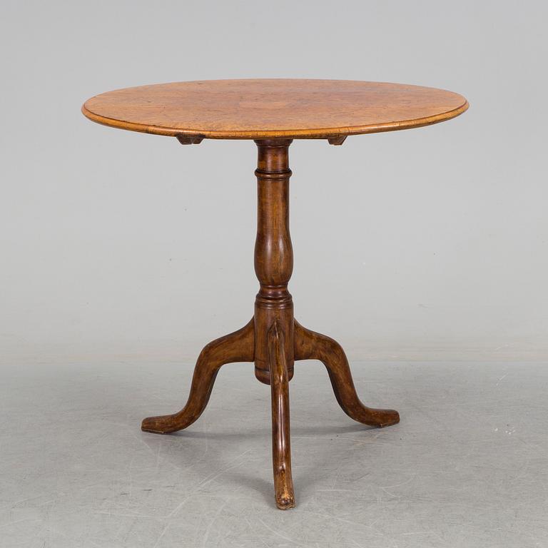 A table by Jacob Sjölin (act. 1767-1785).