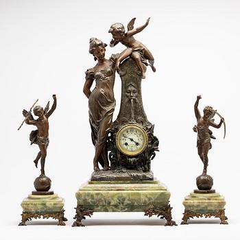 Table garniture, 3 pieces, Rotterdam, second half of the 19th century.