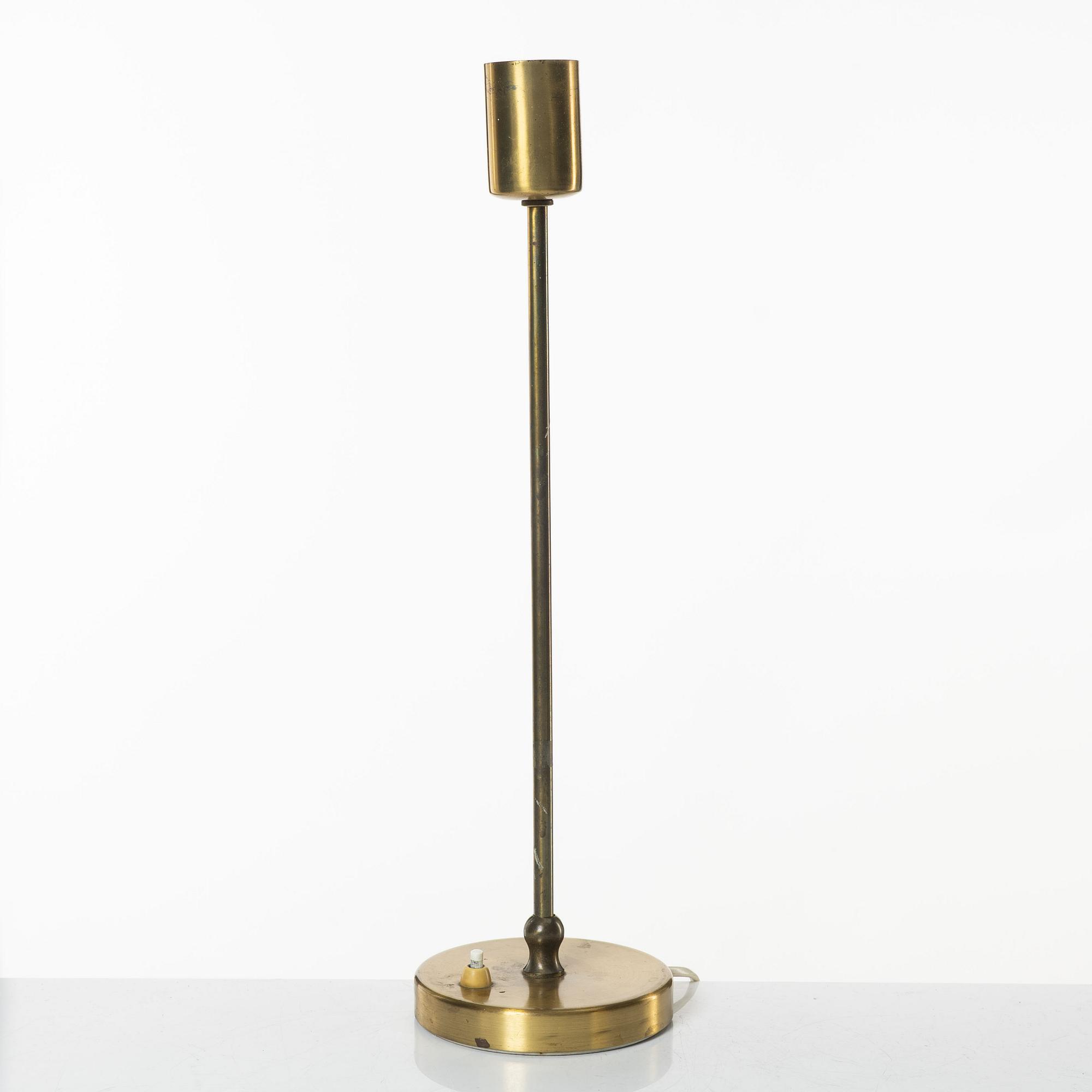 Josef Frank, bordslampa, modell 2332, Firma Svenskt Tenn.