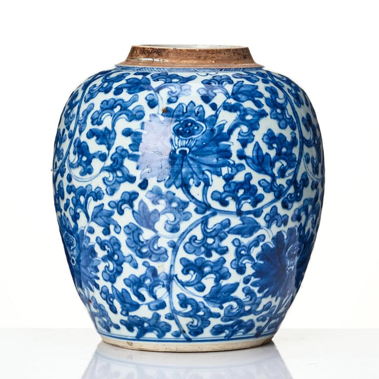 Bojan, porslin. Kina, Qingdynastin, Kangxi (1662-1722).