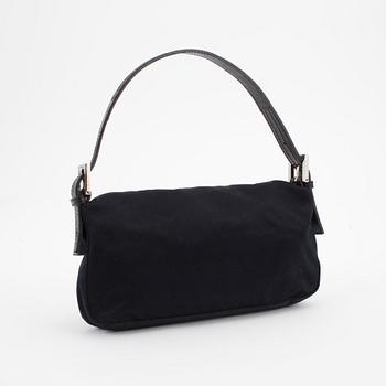 FENDI, aftonväska, "Baguette".