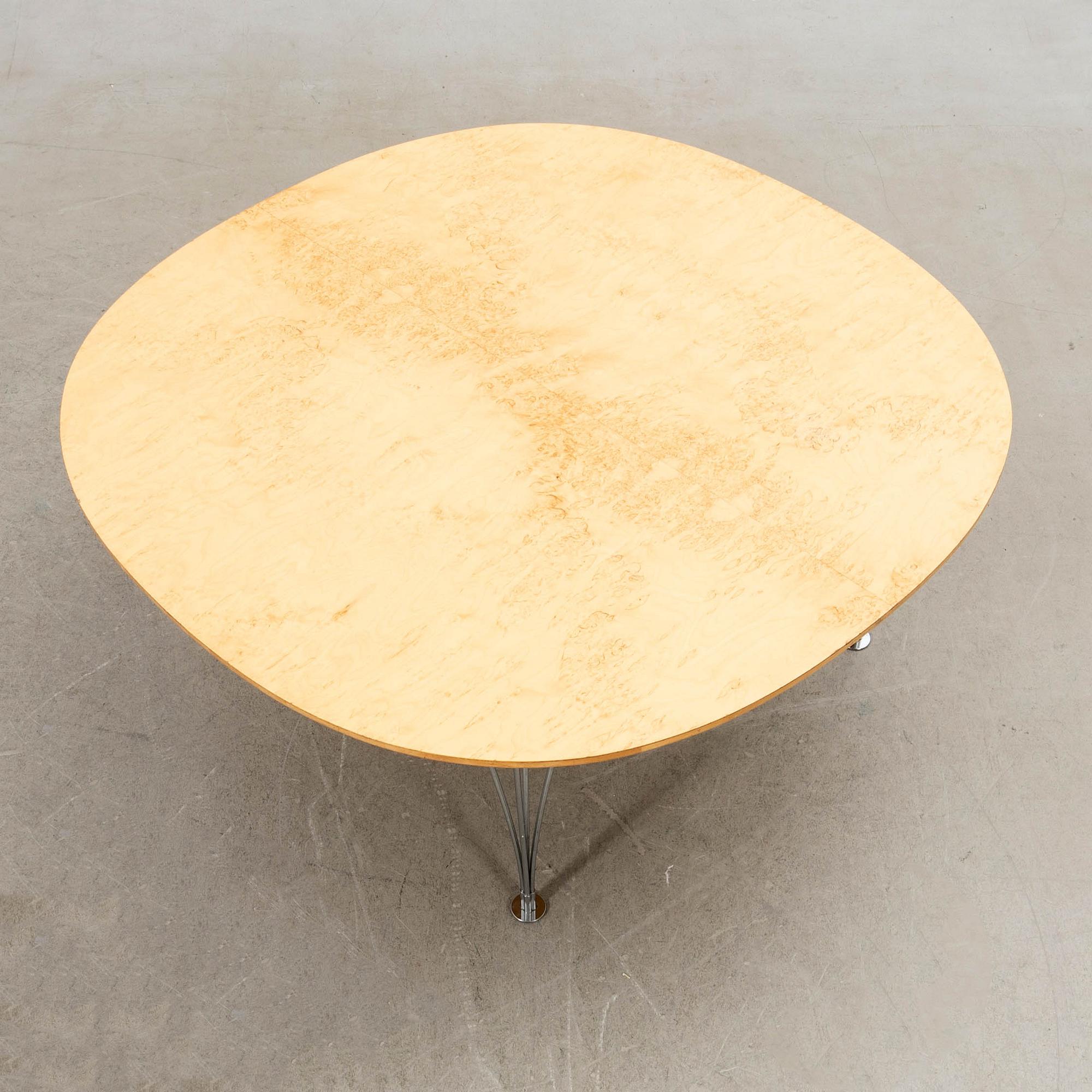 Bruno Mathson & Piet Hein, coffee table, "Superellipse", Bruno Mathsson International Fritz Hansen.