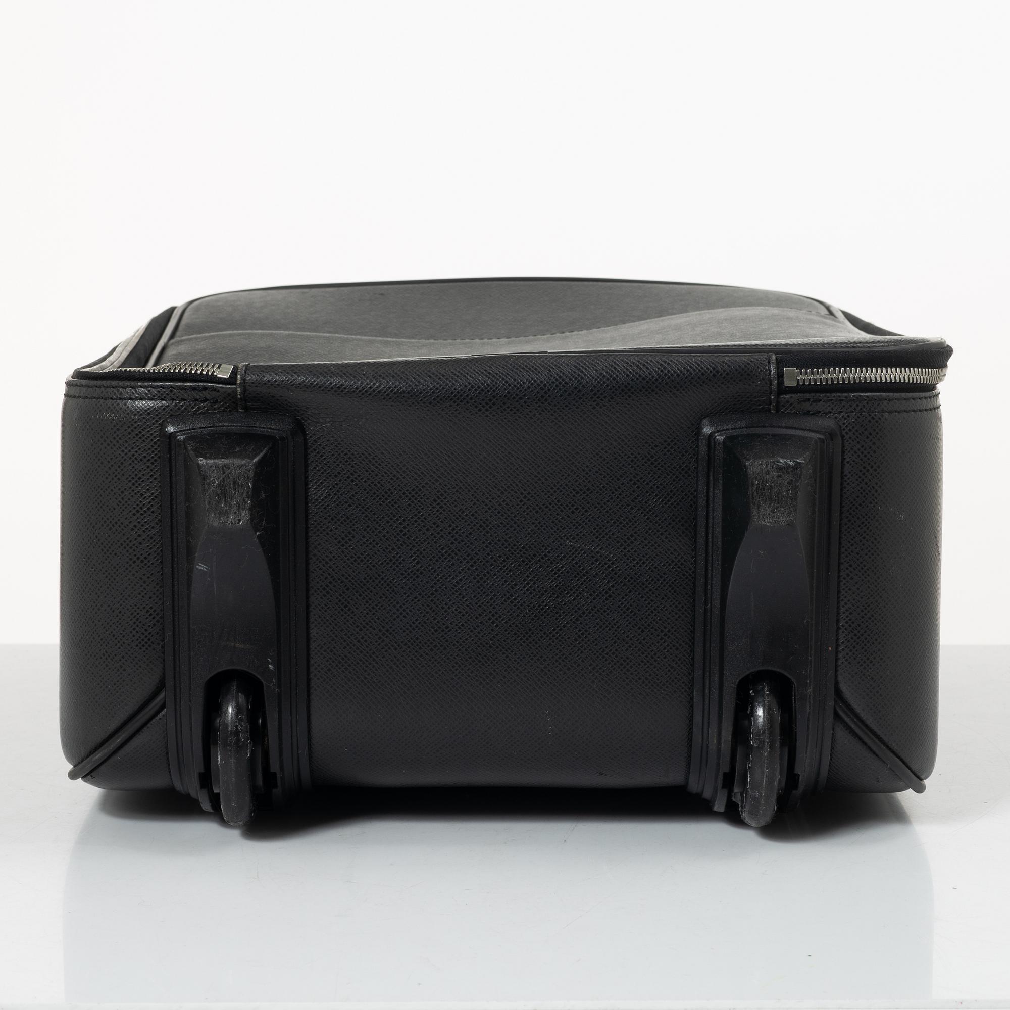 Louis Vuitton, Luggage/cabin bag, "Pégase 45".