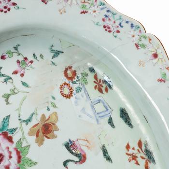 Fat, kompaniporslin, Kina, Qingdynastin, Qianlong (1736-95).