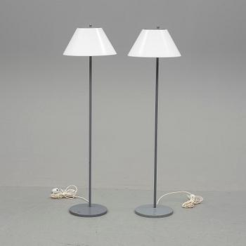 GOLVLAMPOR, ett par, Per Iversen för Louis Paulsen, 1960-tal.