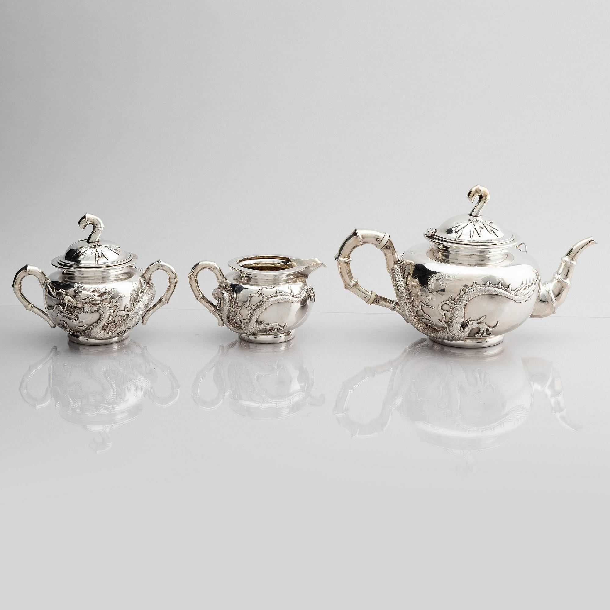 Teservis, fem delar, silver. Wang Hing & Co, Hong Kong & Canton.