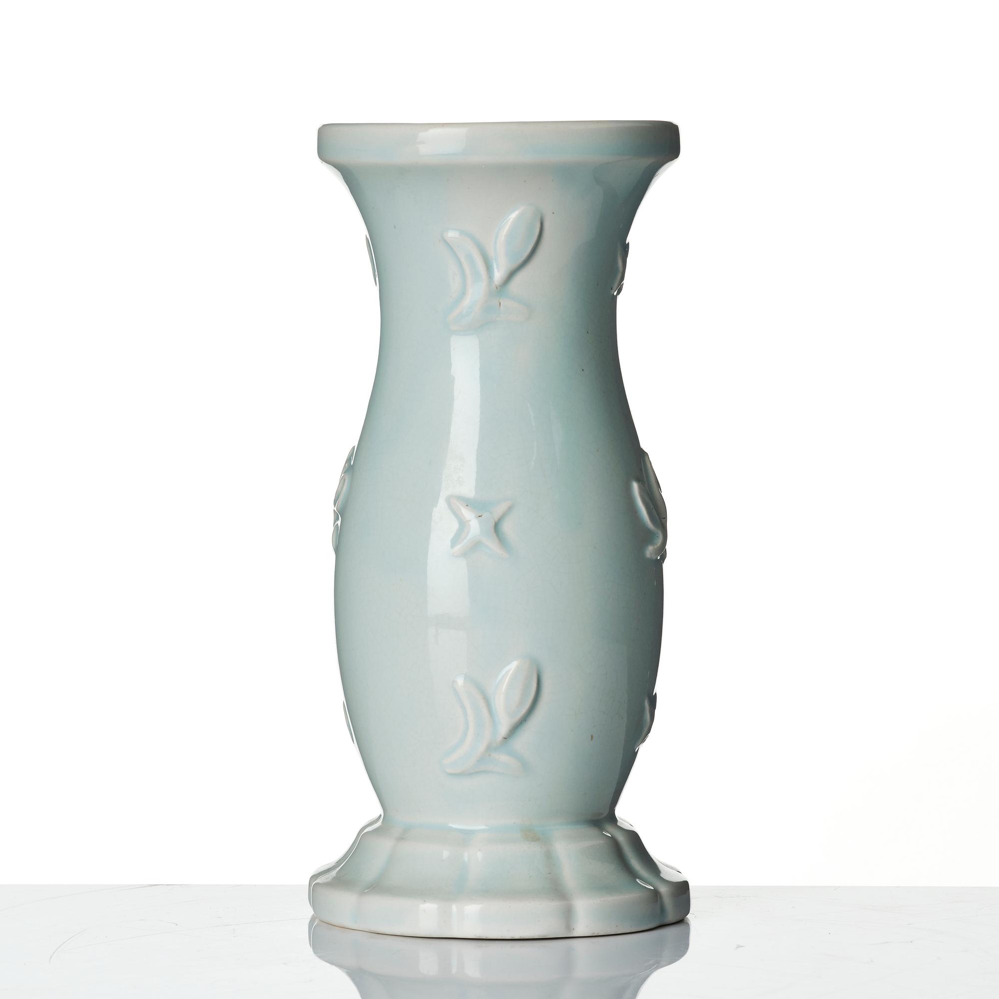 Wilhelm Kåge, a ceramic vase and a  lidded bowl, Gustavsberg 1927-28.